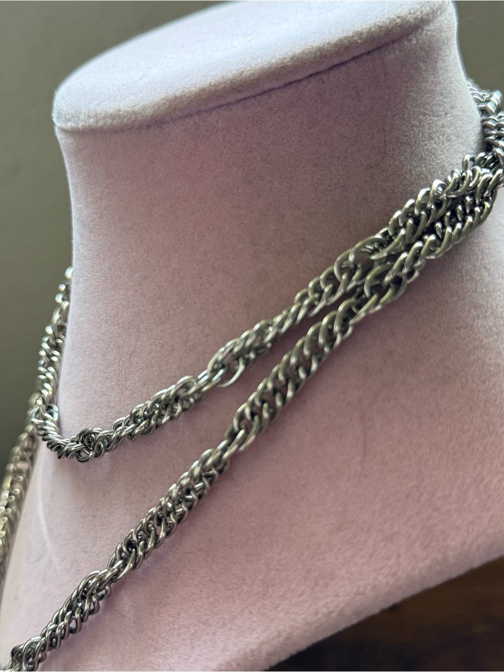 Silver tone Twisted Rope Chain Necklace - Picture 3 of 4